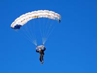 IM电竞APP-石宇奇惊艳四座，法国队轻取日本队—羽坛新格局的震撼序章