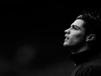 LOL-年终总决赛力克联合杯，兹维列夫惊艳四座的背后，坚韧与技术的完美交响