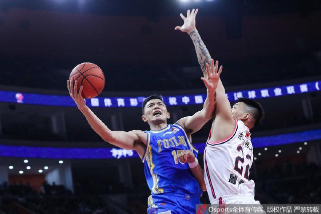 关于过硬底线防守！遏制对手快攻能力！的信息