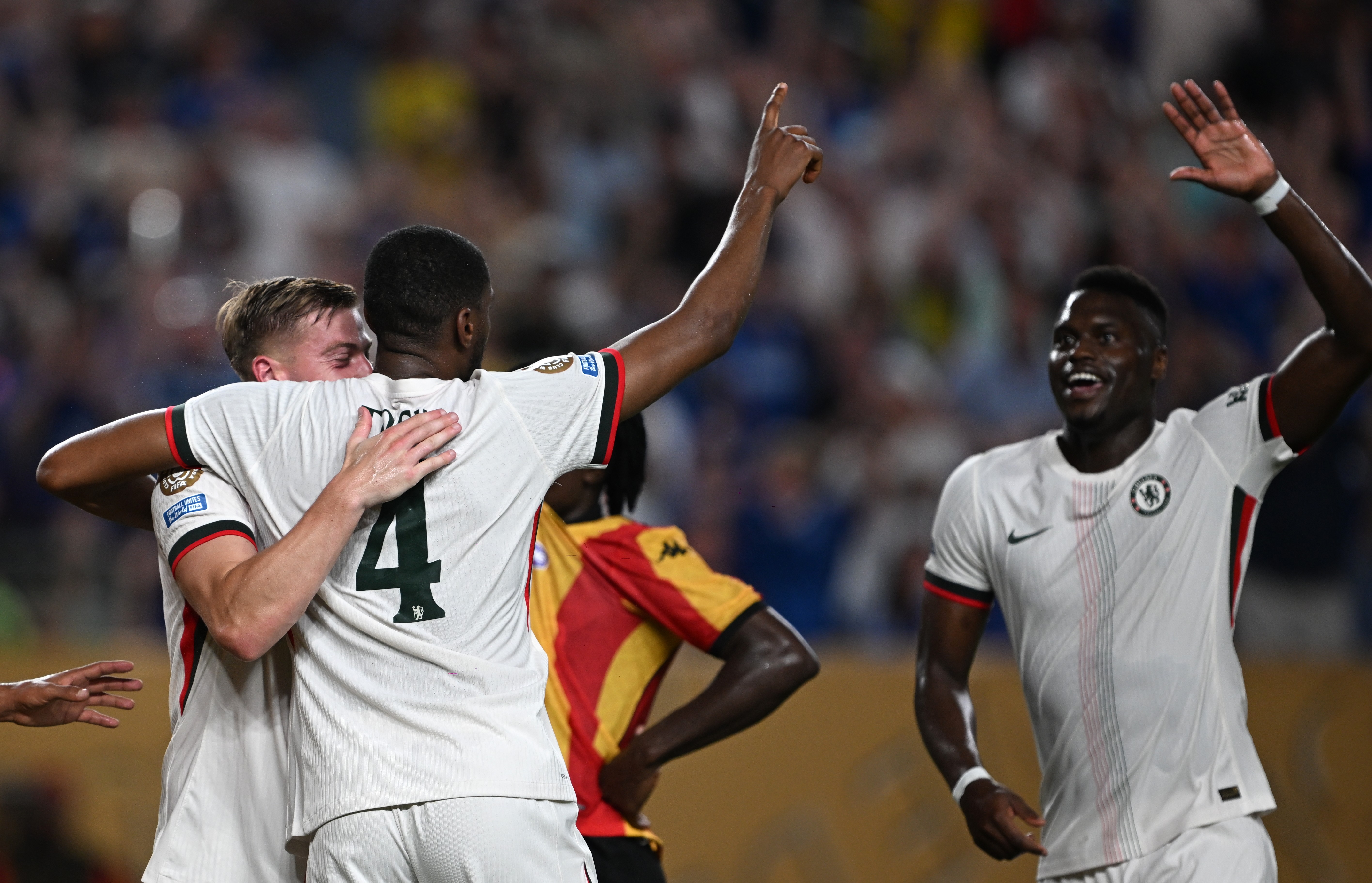 世俱杯赛中的一场历史性胜利