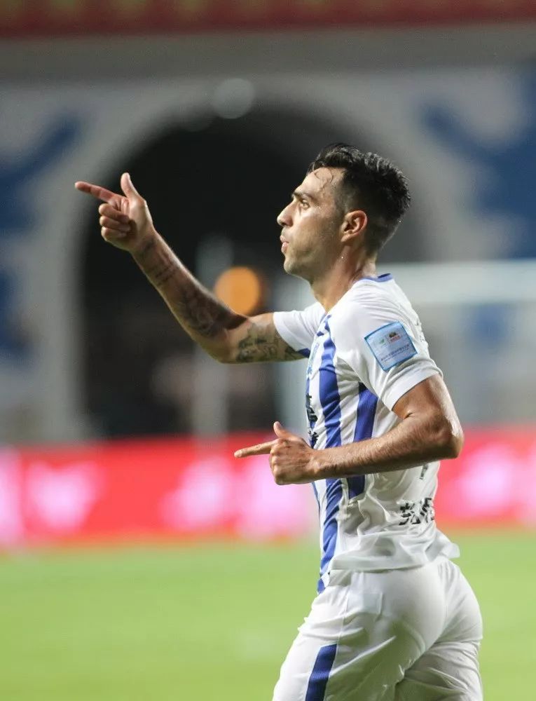 包含富力失利建业，球队无奈只能从头再来的词条