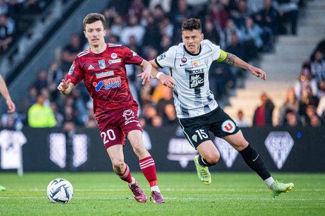 里尔主场不敌圣埃蒂安，遭受惨败的简单介绍