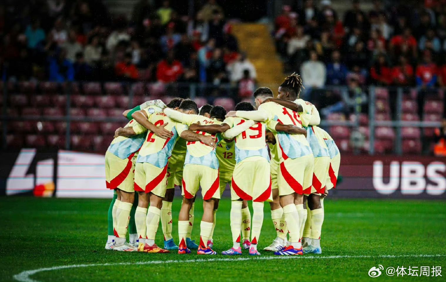 包含欧国联战局激烈，球队竞技精彩纷呈的词条