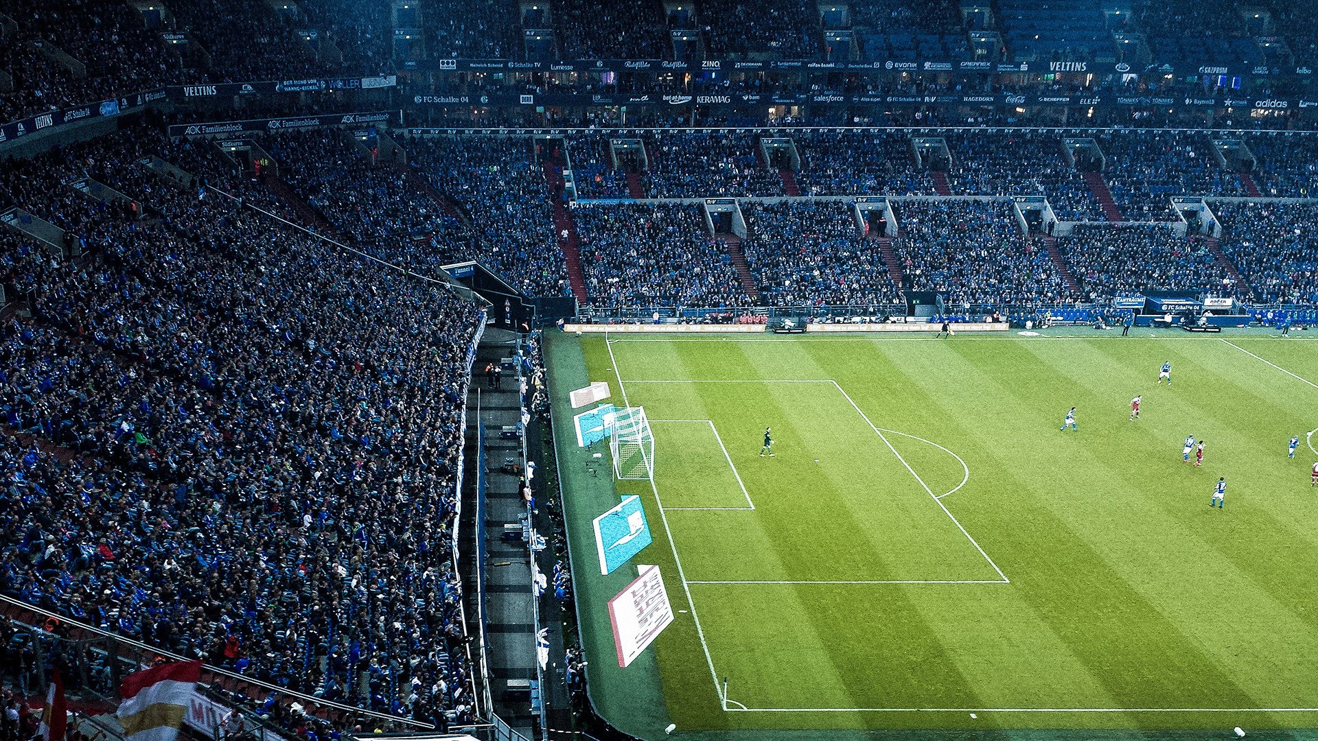 红魔铁蹄踏碎伊比利亚骄傲，哈弗茨的伪九号统治学